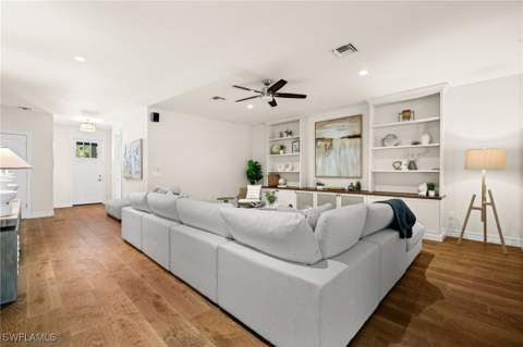 2499 10th St N, Naples FL - photo 8 of 33