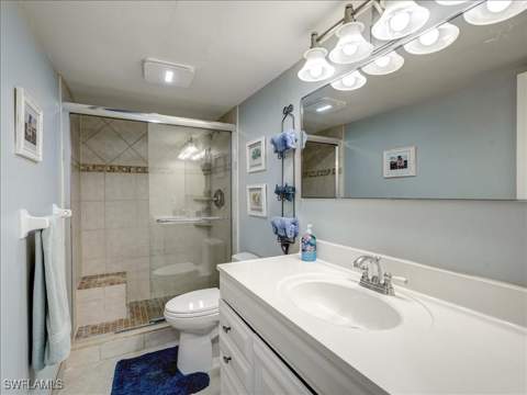 3200 Gulf Shore Blvd N 204, Naples FL - photo 24 of 29