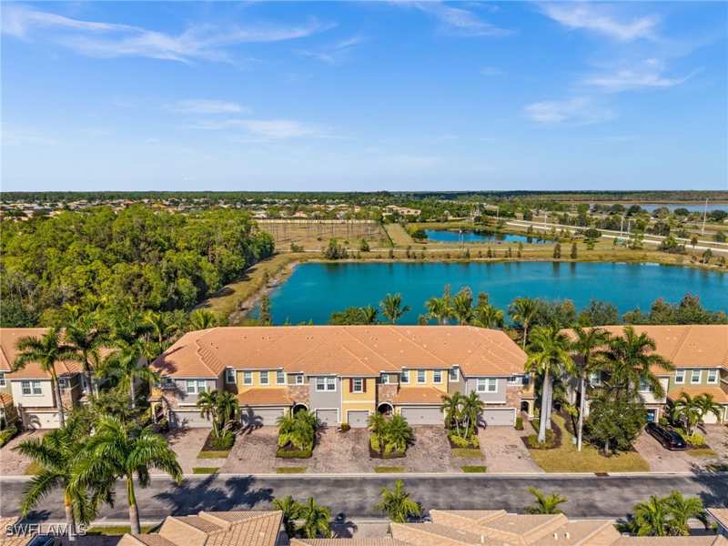 2 bedroom Townhouse at 10820 Alvara Way, Cordera, Bonita Springs — photo 1