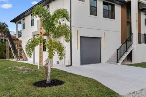 18190 Pioneer Rd, Fort Myers FL - photo 14 of 49