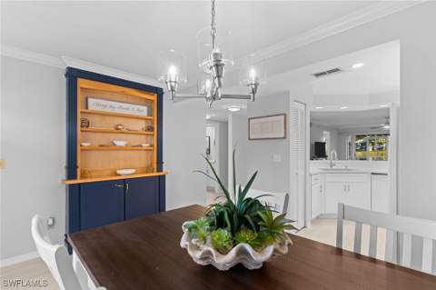 816 Gulf Pavilion Dr 102, Naples FL - photo 12 of 39