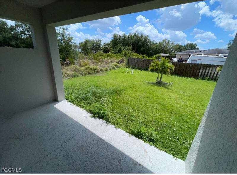 4 bedroom SingleFamilyResidence at 2619 66th St W, Lehigh Acres, Lehigh Acres — photo 3