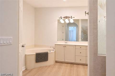 3134 Santorini Ct, Naples FL - photo 15 of 20