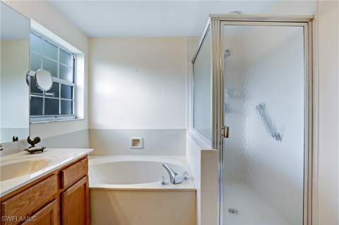 5895 Chanteclair Dr 118, Naples FL - photo 16 of 35