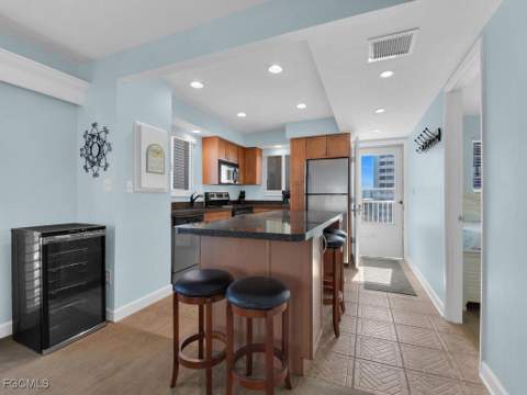 7400 Estero Blvd 512, Fort Myers Beach FL - photo 6 of 34