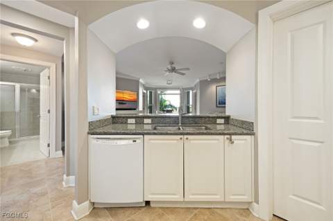 2825 Palm Beach Blvd 513, Fort Myers FL - photo 8 of 50