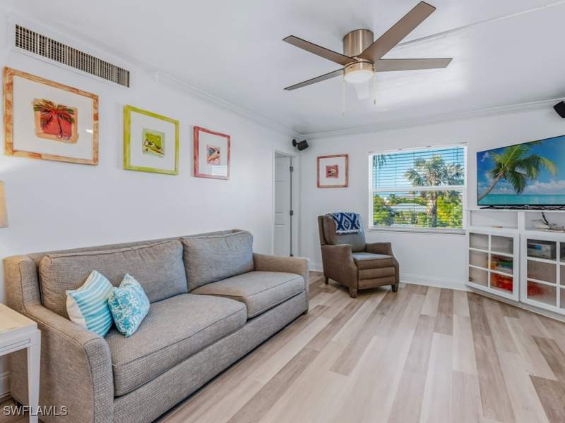 2 bedroom Condominium at 1146 Bald Eagle Dr D8, Model Village, Marco Island — photo 4