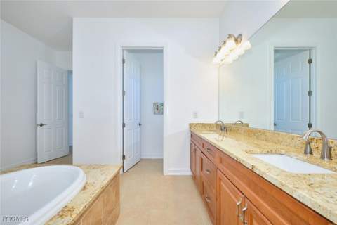 1906 SW 30th Ter, Cape Coral FL - photo 16 of 50