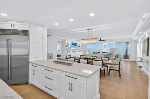 2549 W Gulf Dr 206, Sanibel FL - photo 9 of 49