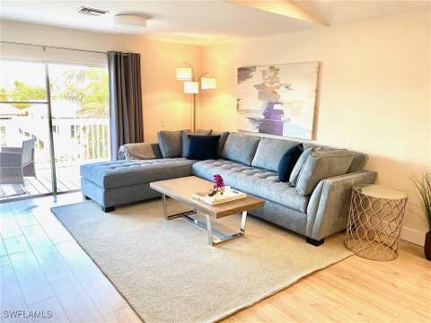 803 104th Ave N, Naples FL - photo 6 of 18