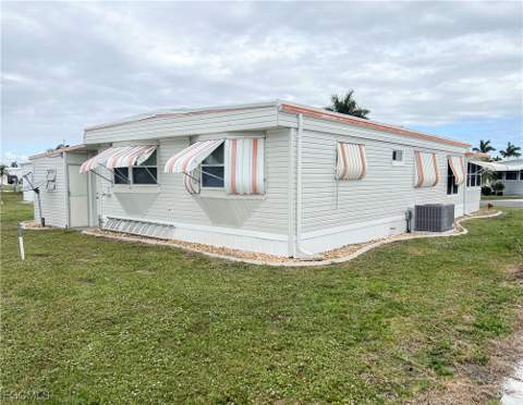 301 Dillard Ave, Fort Myers FL - photo 24 of 27