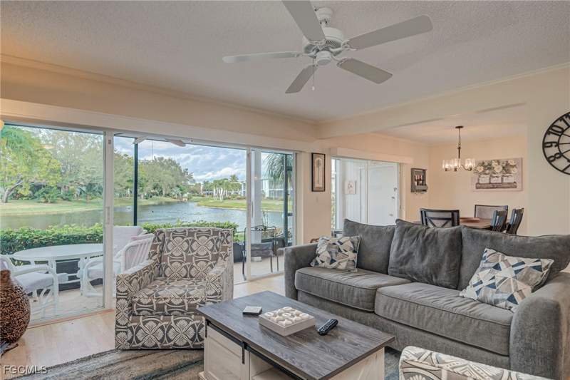 2 bedroom Condominium at 5441 Peppertree Dr 5, Cardinal Cove, Fort Myers — photo 5