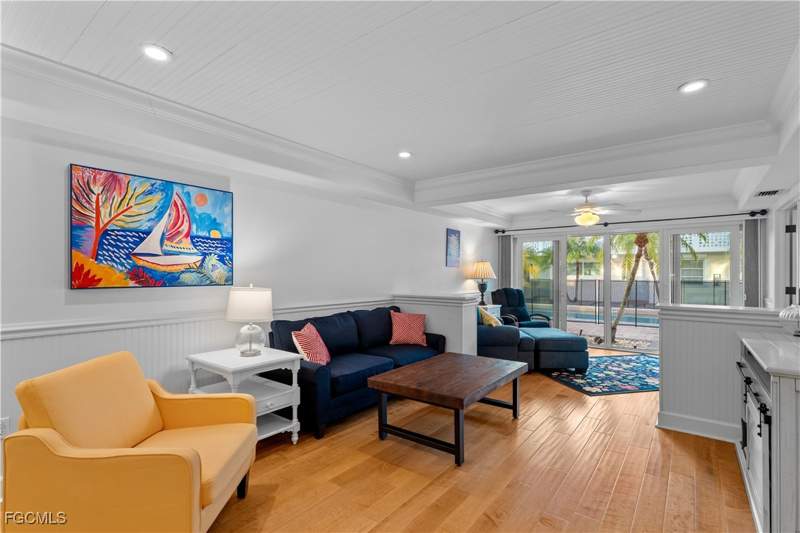 2 bedroom Condominium at 320 14th Ave S 320C, Aqualane Manor, Naples — photo 2