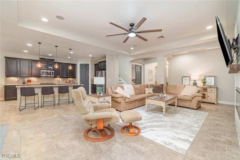 3 bedroom SingleFamilyResidence at 3040 Scarlet Oak Pl, Moody River Estates, North Fort Myers — photo 1