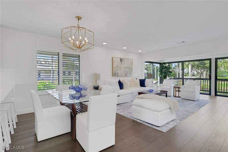 2 bedroom Attached at 605 8th Ave S 605, Lakeridge Villas, Naples — photo 5