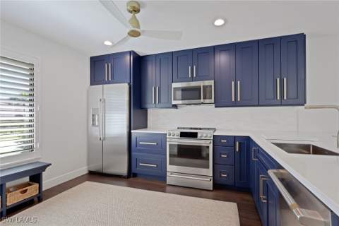 605 8th Ave S 605, Naples FL - photo 8 of 50