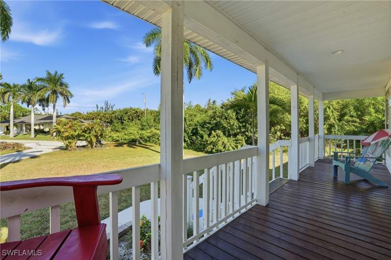 4 bedroom SingleFamilyResidence at 5561 Blyth Ct, Charlotte Shores, Bokeelia — photo 5