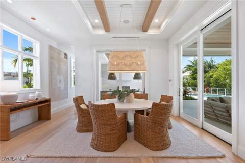 544 13th Ave S, Naples FL - photo 7 of 35