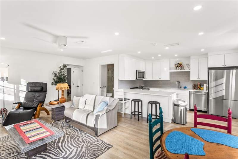 2 bedroom Condominium at 27682 Imperial River Rd Ch1, Mango Creek, Bonita Springs — photo 4