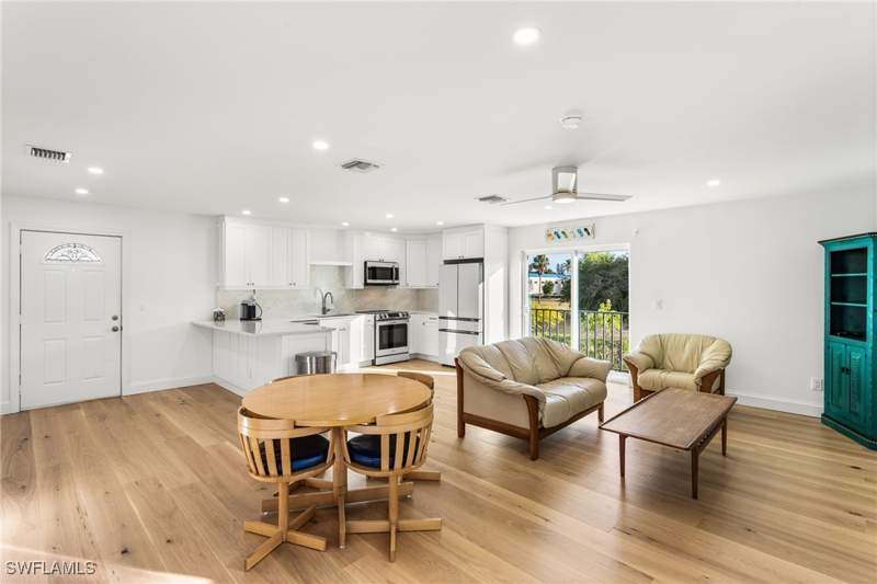 2 bedroom Condominium at 27682 Imperial River Rd Ch2, Mango Creek, Bonita Springs — photo 3