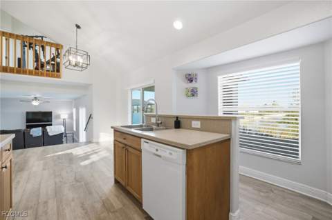 2311 SW 4th Ct, Cape Coral FL - photo 10 of 34
