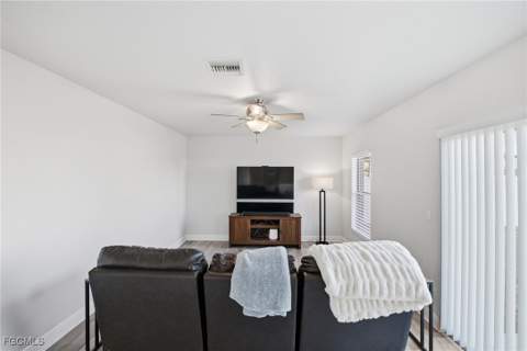 2311 SW 4th Ct, Cape Coral FL - photo 14 of 34