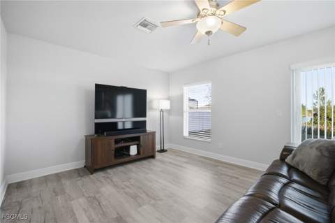 2311 SW 4th Ct, Cape Coral FL - photo 17 of 34