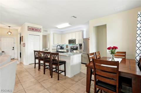 1823 NW 10th St, Cape Coral FL - photo 11 of 41