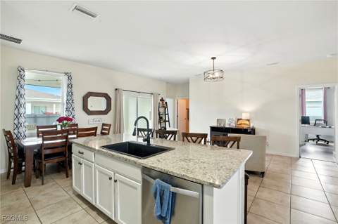 1823 NW 10th St, Cape Coral FL - photo 14 of 41