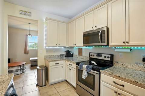 1823 NW 10th St, Cape Coral FL - photo 15 of 41