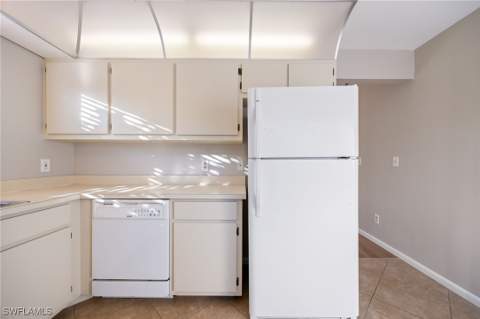 10623 Arlingford Blvd, Lehigh Acres FL - photo 12 of 37