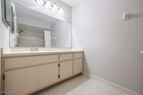 10623 Arlingford Blvd, Lehigh Acres FL - photo 16 of 37