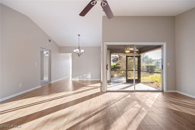 3 bedroom Attached at 10623 Arlingford Blvd, Beacon Square, Lehigh Acres — photo 4