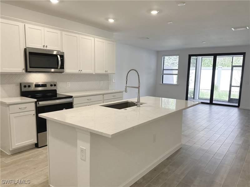 3 bedroom Townhouse at 27831 Solis Grande Drive, Solis Grande, Bonita Springs — photo 3