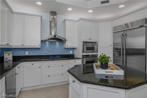 455 Cove Tower Dr Ph 1802, Naples FL - photo 13 of 49