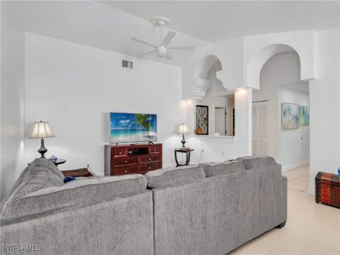 164 Sabal Lake Dr, Naples FL - photo 13 of 35