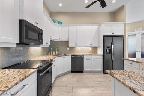 724 Seagrape Dr, Marco Island FL - photo 16 of 46