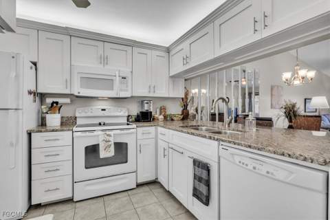 15000 Arbor Lakes Dr E 6, North Fort Myers FL - photo 17 of 50