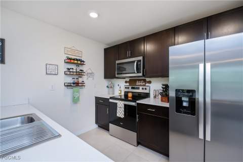 6058 S Moss Cir, Labelle FL - photo 17 of 41