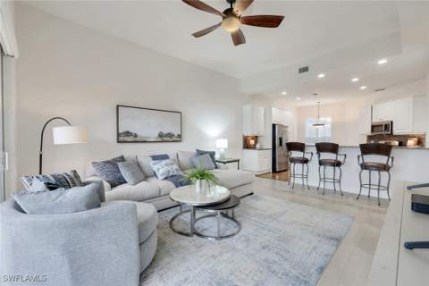 9255 Museo Cir 102, Naples FL - photo 15 of 39