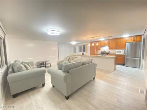 5506 Virginia Dare Ln, North Fort Myers FL - photo 12 of 36