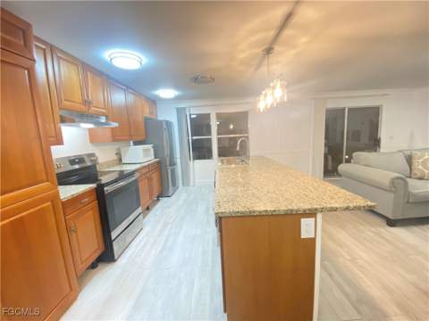 5506 Virginia Dare Ln, North Fort Myers FL - photo 7 of 36