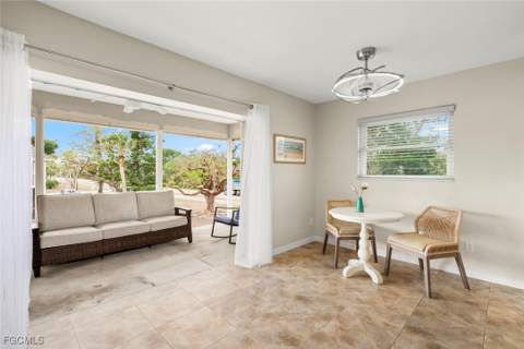 601 Periwinkle Way D5, Sanibel FL - photo 20 of 44