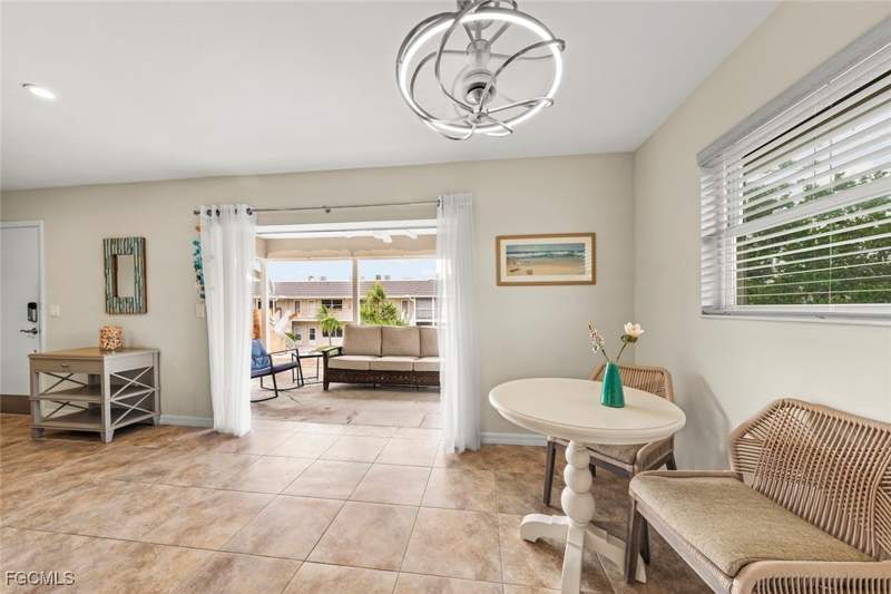 2 bedroom Condominium at 601 Periwinkle Way D5, Captains Walk, Sanibel — photo 5