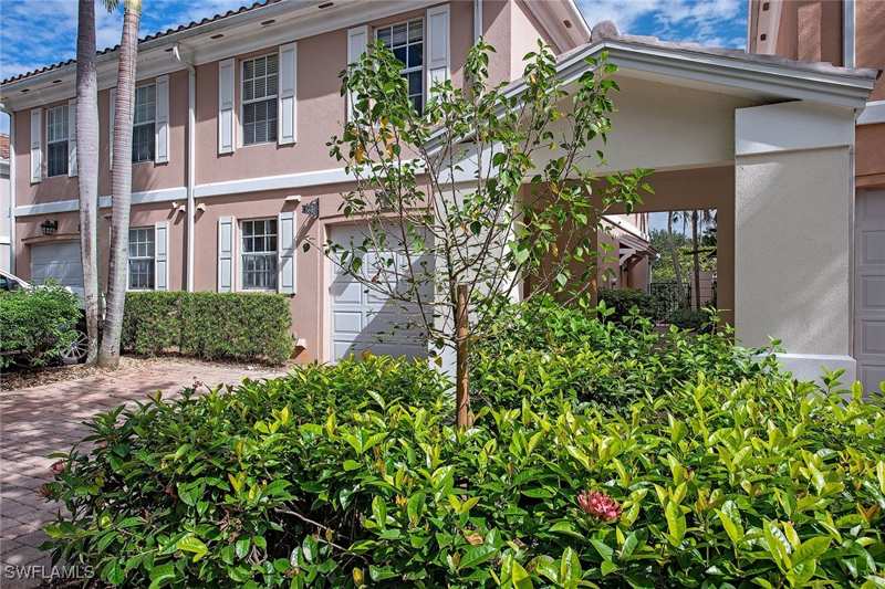 3 bedroom Townhouse at 5697 Cove Cir 42, The Cove, Naples — photo 1