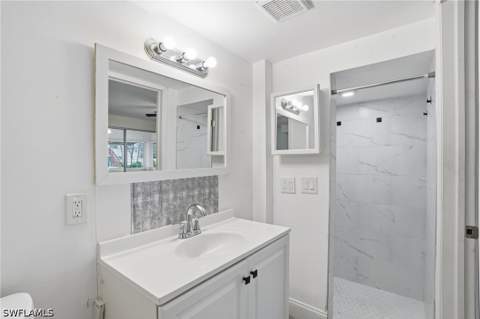 5474 Oak Ridge Ave, Fort Myers Beach FL - photo 22 of 40