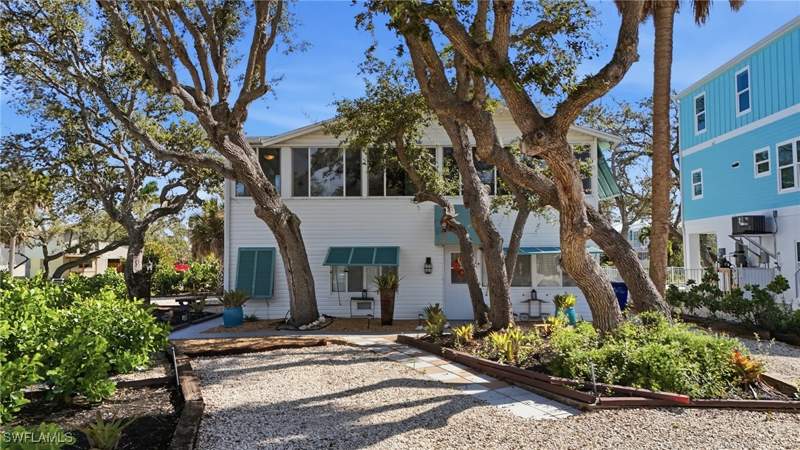 3 bedroom SingleFamilyResidence at 5474 Oak Ridge Ave, Gulf Heights, Fort Myers Beach — photo 3