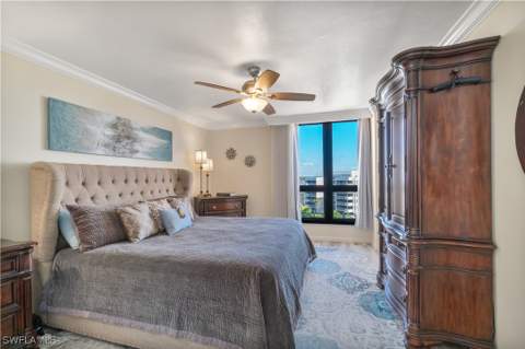 3115 Gulf Shore Blvd N 701S, Naples FL - photo 15 of 29