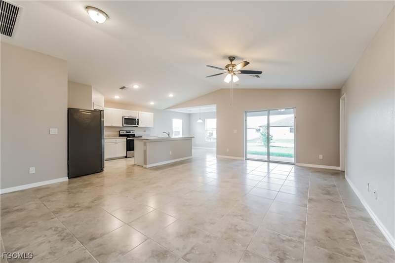 3 bedroom SingleFamilyResidence at 3602 17th St SW, Lehigh Acres, Lehigh Acres — photo 2