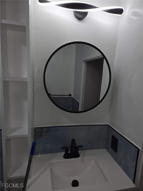 3207 Broadway, Fort Myers FL - photo 6 of 25